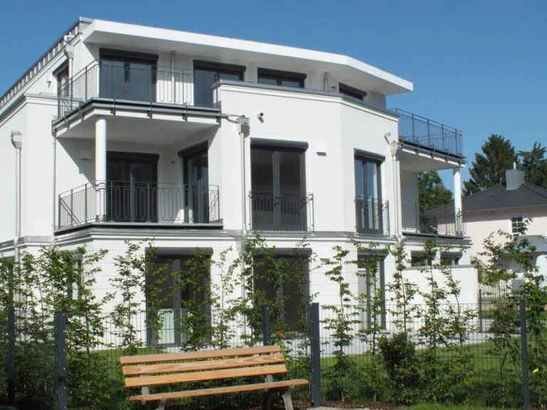 Immobilienangebot - München - Alle - MUTZHAS - Solln - grün, ruhig, großzügig - zwei-Zimmer-Wohnung