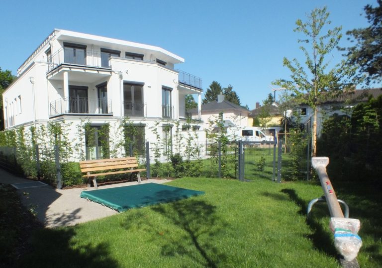 Immobilienangebot - München - Alle - WHG - 234m² Süd-West-Garten, München-Solln, ruhig